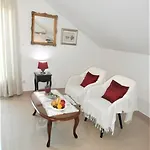 Song Guest house 4*
