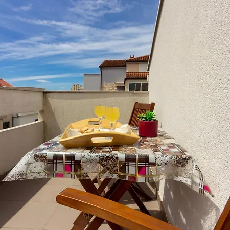 Guest house Song Split